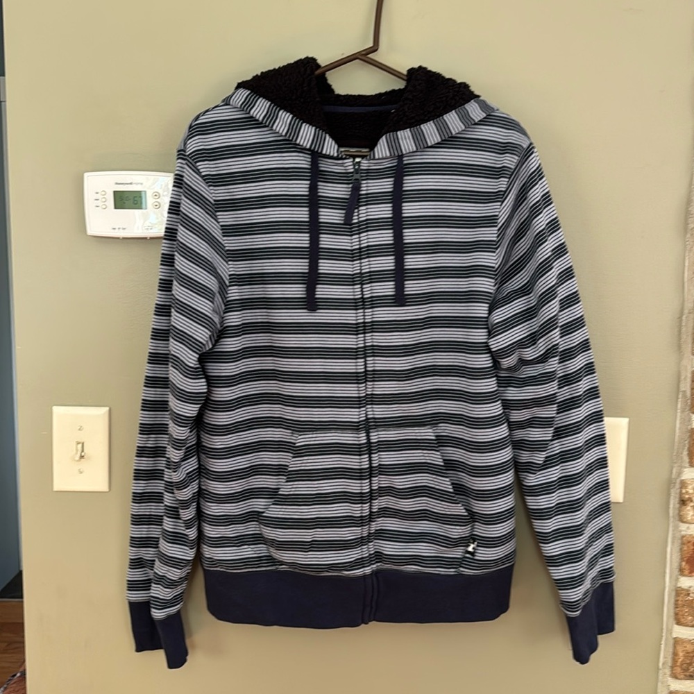 Mambo Australia blue striped skater fleece lined hoodie. Size M
